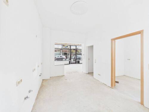 ... geräumige Gewerbefläche - 1 Zimmer Mehrfamilienhaus, Wohnhaus in Mainz