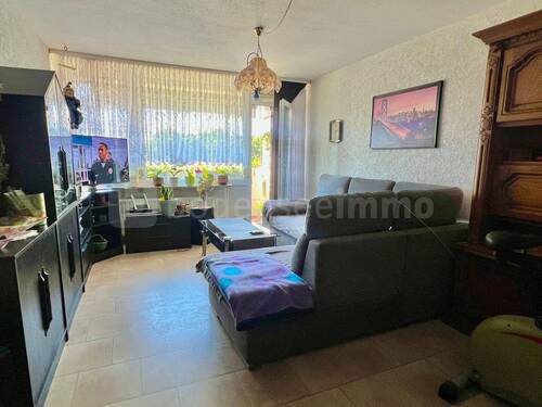 Wohnen - 3 Zimmer Etagenwohnung in Singen / Hohentwiel