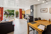 Wohnzimmer - 5 Zimmer Reihenmittelhaus zum Kaufen in Dormagen