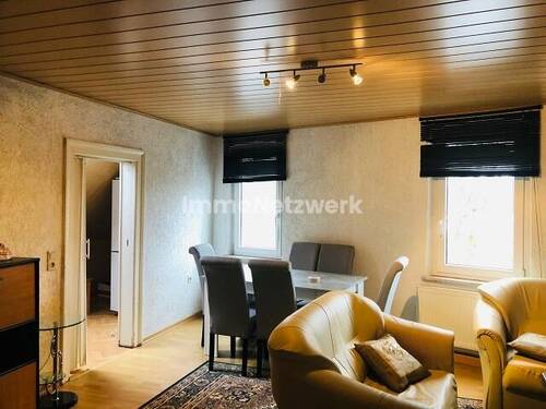 OG Wohnung Rechts DG Wohnzimmer - Mehrfamilienhaus, Wohnhaus mit 300,00 m² in Selb zum Kaufen