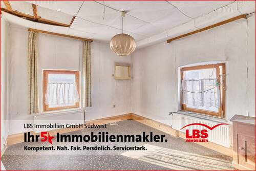 Zimmer im Dachgeschoss - 