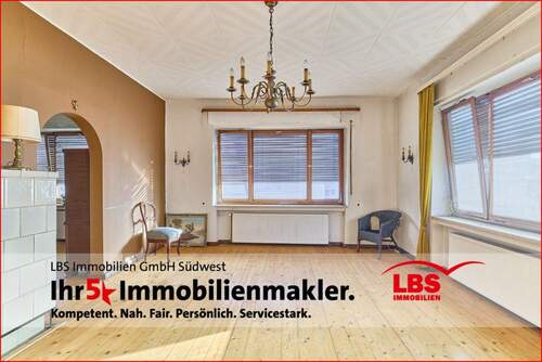 Wohnzimmer - 4 Zimmer Mehrfamilienhaus, Wohnhaus in Bad Sobernheim