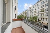 Balkon - 4 Zimmer Etagenwohnung in Berlin