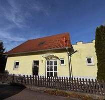 freistehendes Haus, 2-3 Whg., Carport, 3 Stellplätze, Schnäppchen mit Baumängeln - Feuchtwangen