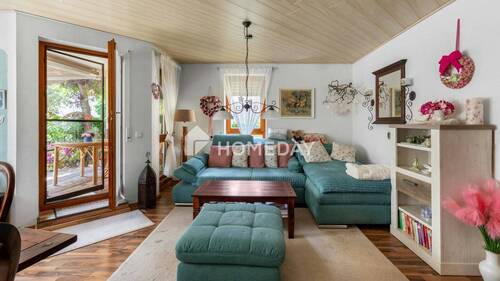 Wohnzimmer 2 - Schöne, möblierte Erdgeschosswohnung in Schwäbisch Hall (Teurershof)
