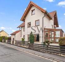 Großzügiges Einfamilienhaus mit getrenntem Baugrundstück - Wohnen & Investieren in Burgebrach