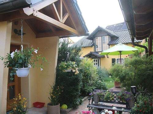 Eingangsbereich - 4 Zimmer Doppelhaushälfte in Ronnenberg