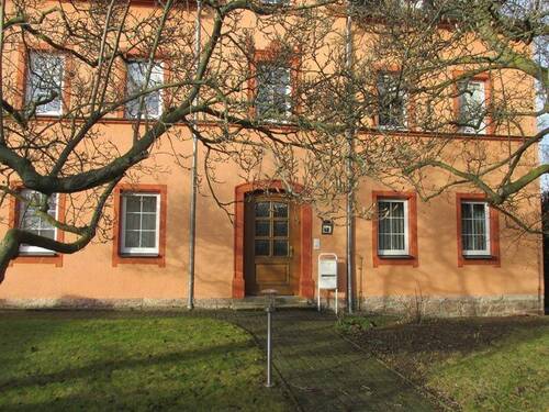 Eingang Wohnhaus - 8 Zimmer Mehrfamilienhaus, Wohnhaus zum Kaufen in Altmittweida