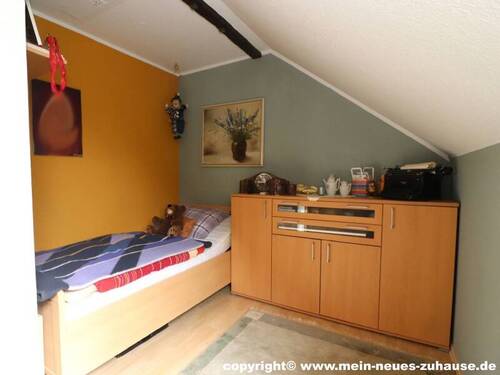 Bild 16 Wohnung 2 Dachgeschoss Arbeiten_Gast - 