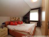 Bild 17 Wohnung 2 Dachgeschoss Schlafzimmer - 