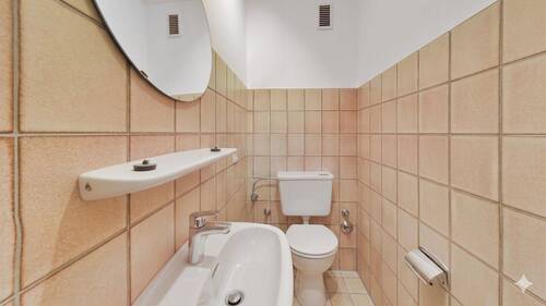 Gäste WC KI generiert - 