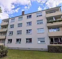 Frei ab sofort! Helle 2-Zimmer-Wohnung mit Südwestbalkon und ca. 63,2 qm im 3.Stock & eigene Garage - Creußen
