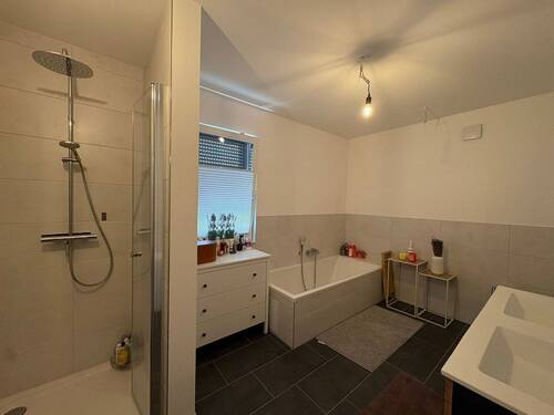 Badezimmer Obergeschoss - 