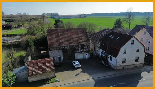 Frontansicht - 1 Zimmer Bauernhaus, Landhaus in Alsfeld / Lingelbach