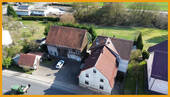 Drohnenansicht - Bauernhaus, Landhaus mit 320,00 m&sup2; in Alsfeld / Lingelbach zum Kaufen