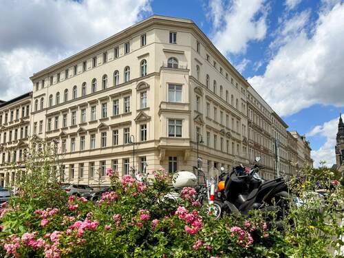 Vorderansicht - 2 Zimmer Etagenwohnung zum Kaufen in Leipzig