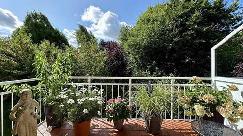 Balkon - Etagenwohnung mit 96,00 m² in Hamburg zum Kaufen