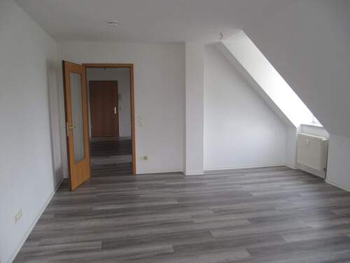 Wohnzimmer Bild 1 - Etagenwohnung mit 64,00 m² in Muldenhammer zur Miete