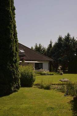 Hausansicht - Einfamilienhaus mit 277,00 m&sup2; in Treuenbrietzen zum Kaufen