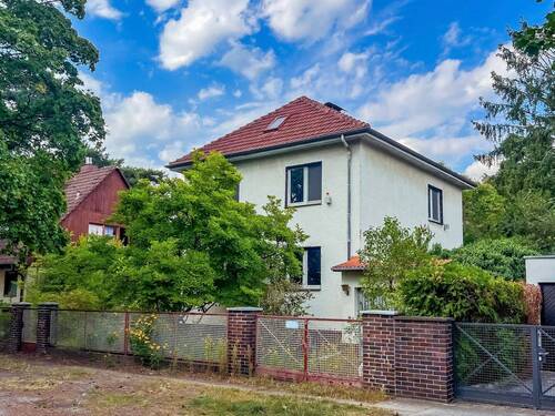 Bild 1 - Bezugsfrei: Zweifamilienhaus in Heiligensee mit Potenzial zur Entfaltung