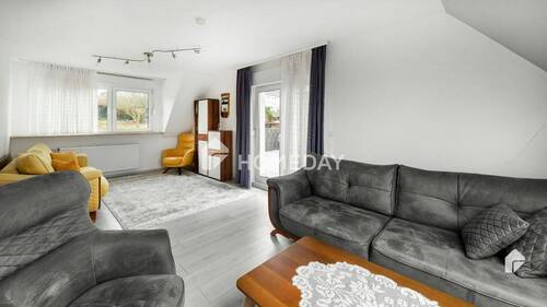 1. OG Wohnzimmer 1 - 