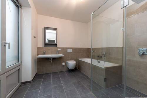 Bad ensuite - Etagenwohnung mit 129,20 m² in Kiel zur Miete
