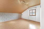 Schlafzimmer (OG) - 