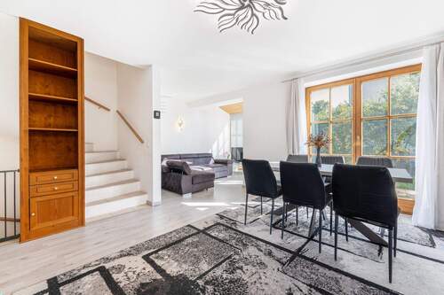 Wohn- und Essbereich (EG) - 5 Zimmer Doppelhaushälfte zum Kaufen in Geretsried