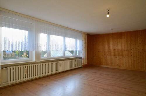 Wohnzimmer - 4 Zimmer Doppelhaushälfte zum Kaufen in Ribnitz-Damgarten