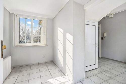 Windfang im Eingangsbereich - 4 Zimmer Einfamilienhaus zum Kaufen in Schönwalde-Glien