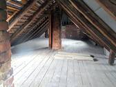 Spitzboden - 