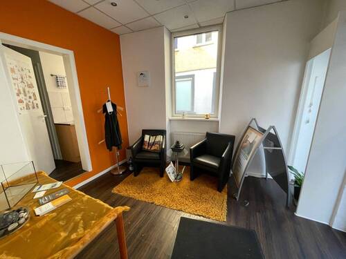 Empfang - 2 Zimmer Büro in Neustadt an der Weinstraße