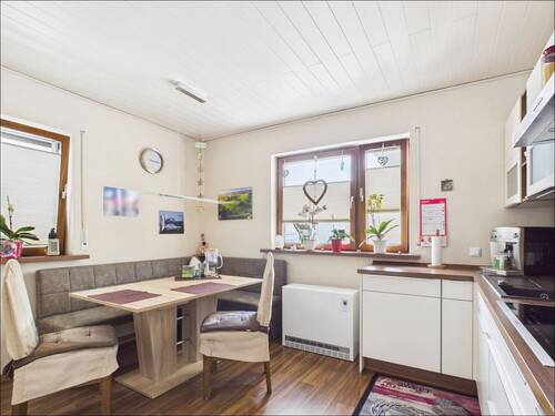 Küche 1.OG - 8 Zimmer Mehrfamilienhaus, Wohnhaus in Karlstein am Main