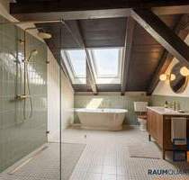 Wohnen über den Dächern - modernes Dachgeschoss im kernsanierten Renaissancehaus - Marktredwitz