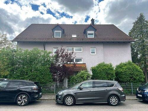 Eingangsseite Altenfurter Str. 66 - 2 Zimmer Etagenwohnung in Nürnberg