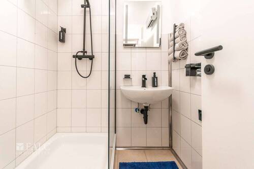 Badezimmer - Etagenwohnung mit 25,00 m² in Essen zur Miete
