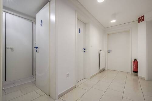Herren- und Damen-WC's - 