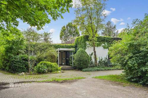 Gebäude Vorderseite - Reihenendhaus mit 174,70 m² in München zum Kaufen