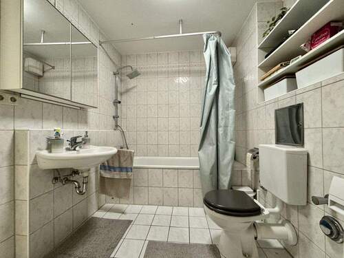 Badezimmer II - 