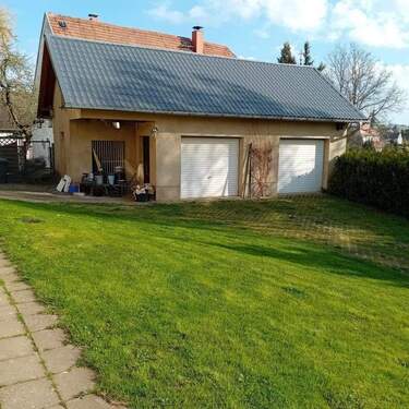 Garage - 1 Zimmer Mehrfamilienhaus, Wohnhaus zum Kaufen in Gleisberg