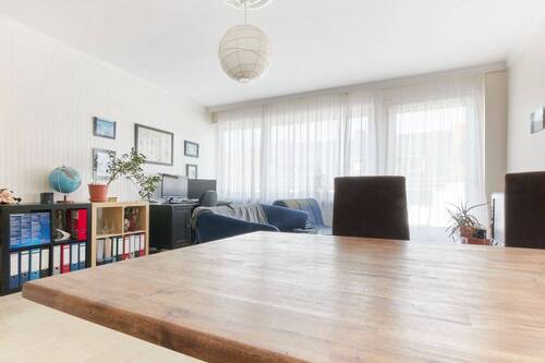 Wohnzimmer - 2 Zimmer Etagenwohnung zum Kaufen in Bremen