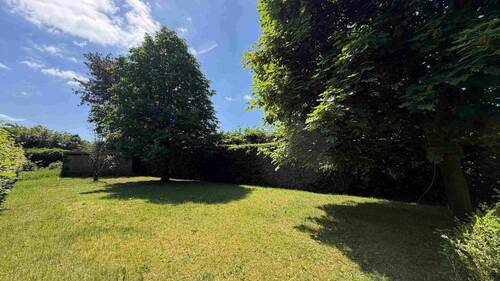 Garten - 8 Zimmer Mehrfamilienhaus, Wohnhaus zum Kaufen in Uetersen