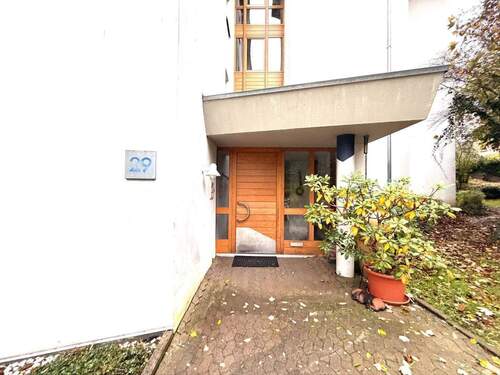 Willkommen im Paradies – Ihr Zuhause mit Weitblick - 2-Zimmerwohnung im 2. Obergeschoss mit Aufzug Einbauküche Balkon PKW-Stellplatz