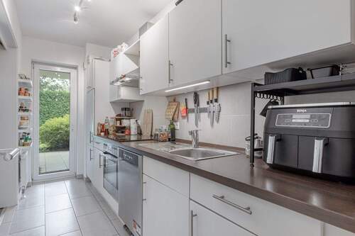 Küche mit Terrassenausgang - 