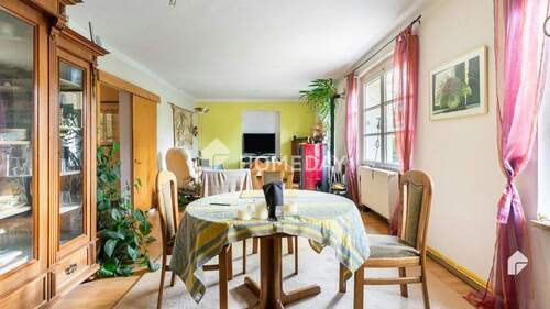 1. OG Wohnzimmer 1 - 