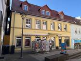 Ansicht Fußgängerzone - Komplett saniertes Wohn-Geschäftshaus in der Kuseler Innenstadt mit 3 Einheiten