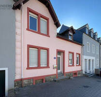Charmantes Stadthaus in Bitburg mit Terrasse, 3 Stellplätzen und sofortiger Verfügbarkeit
