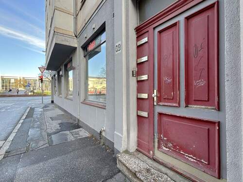 Hauseingang - Mehrfamilienhaus, Wohnhaus zum Kaufen in Lübeck / Innenstadt