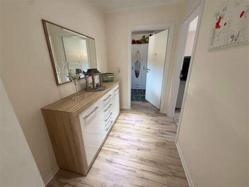 Flur OG - Einfamilienhaus mit 280,00 m² in Großrosseln zum Kaufen