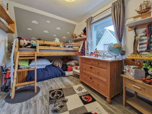 Kinderzimmer im DG - 